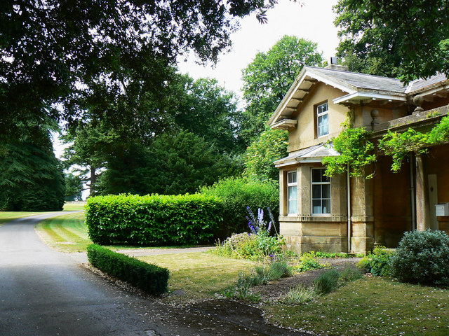 Entrance to Hartham Park, Corsham on The Smart Home Buyer